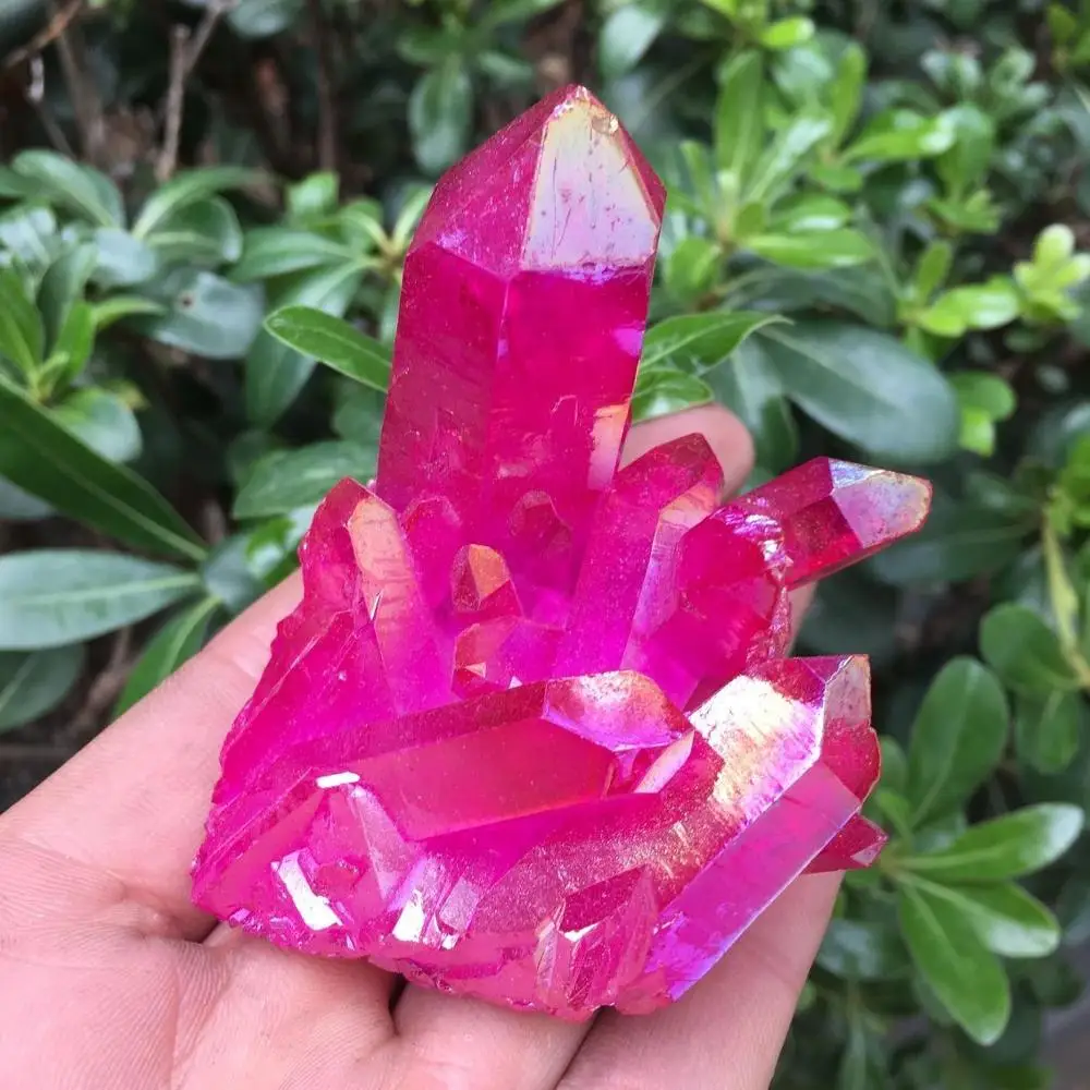 AAA+Beautiful red flame crystal cluster natural crystal plating titanium coated crystal cluster 120-140g
AAA+Beautiful red flame crystal cluster natural crystal plating titanium coated crystal cluster 120-140g