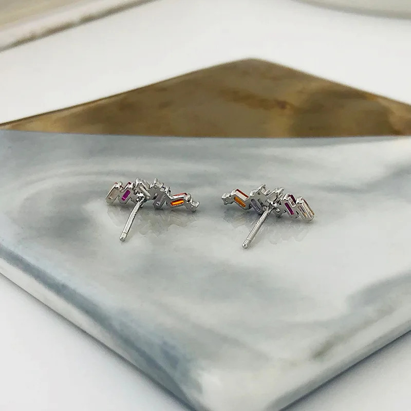 RAINBOW HOOP S925 Sterling Silver Female Color Multicolor Zircon Female Small Studs Earring Baguette For Ladies Gift Jewelry
RAINBOW HOOP S925 Sterling Silver Female Color Multicolor Zircon Female Small Studs Earring Baguette For Ladies Gift Jewelry