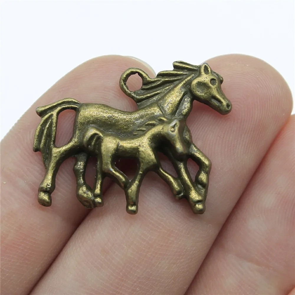 WYSIWYG 10pcs 28x23mm Horse Mother And Child Charms Pendant 2 Colors Antique Silver Color Antique Bronze Plated Alloy Charms
WYSIWYG 10pcs 28x23mm Horse Mother And Child Charms Pendant 2 Colors Antique Silver Color Antique Bronze Plated Alloy Charms