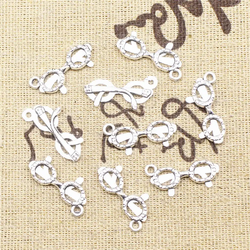 Ожерелье для женщин 11x23 мм очки с подвесками Античный Серебристый цвет 20 шт.
Ожерелье для женщин 11x23 мм очки с подвесками Античный Серебристый цвет 20 шт.