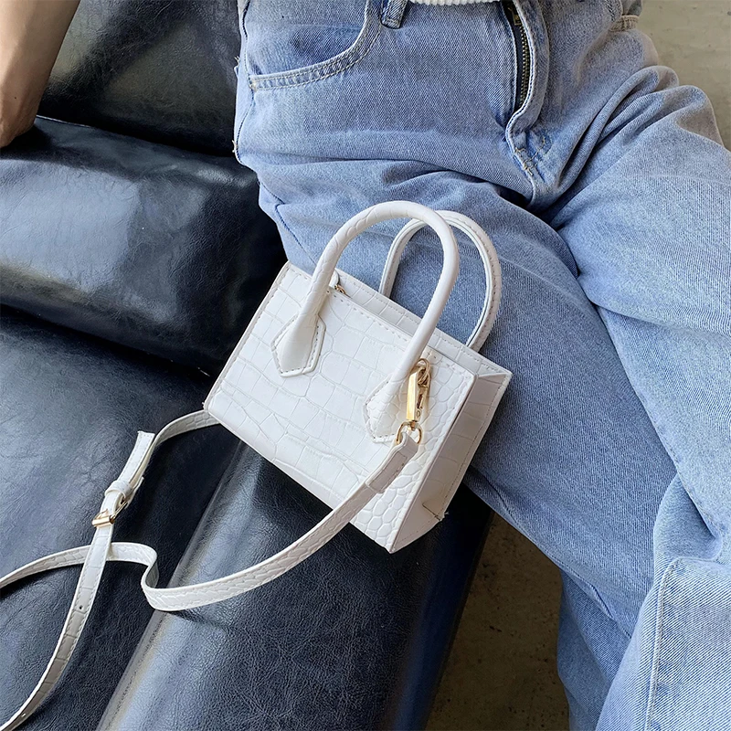 Stone pattern Mini Square Tote bag 2020 Summer New High quality Leather Women's Designer Handbag Travel Shoulder Messenger Bag
Stone pattern Mini Square Tote bag 2020 Summer New High quality Leather Women's Designer Handbag Travel Shoulder Messenger Bag