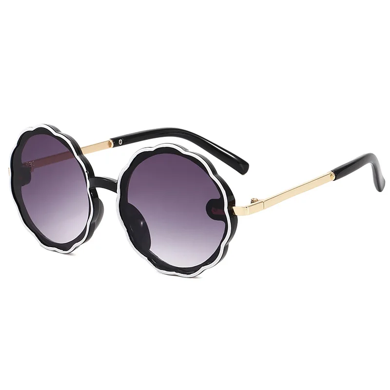 Fashion Wavy box Kids Sunglasses Children Retro Cute Pink Cartoon Sun Glasses Frame Girls Boys Baby Sunglasses UV400 Eyewear
Fashion Wavy box Kids Sunglasses Children Retro Cute Pink Cartoon Sun Glasses Frame Girls Boys Baby Sunglasses UV400 Eyewear
