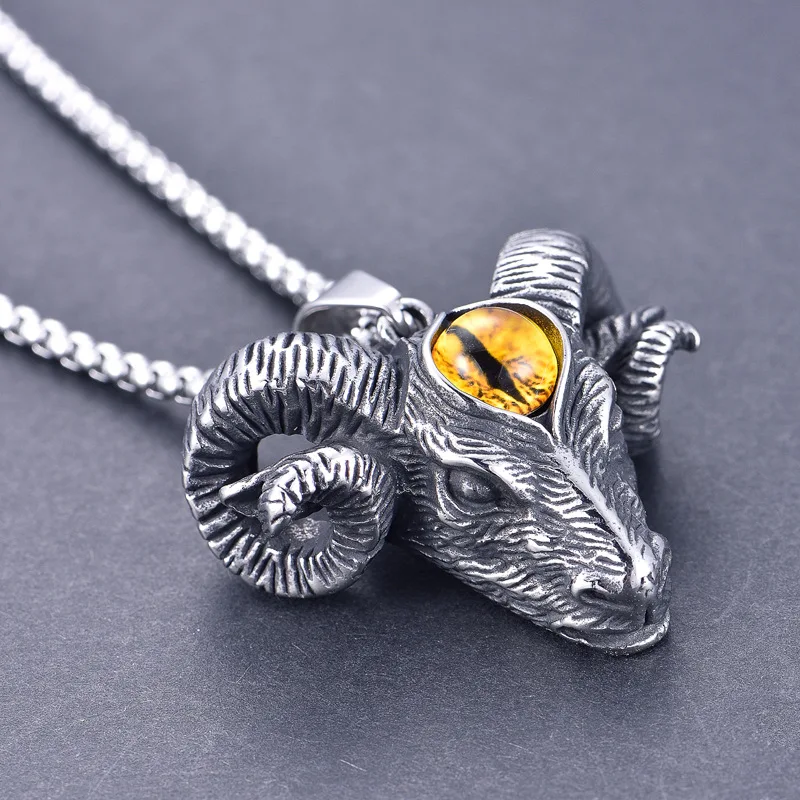 Personality retro Warcraft sheep head men's titanium steel pendant devil's Eye Necklace
Personality retro Warcraft sheep head men's titanium steel pendant devil's Eye Necklace