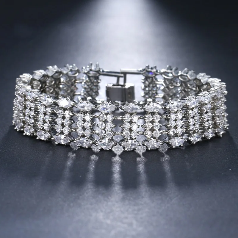 Ekopdee 2021 New Arrival Vintage Zircon Wide Bracelet For Women Classic White Gold Color Cubic Zirconia Bracelets Office Jewelry
Ekopdee 2021 New Arrival Vintage Zircon Wide Bracelet For Women Classic White Gold Color Cubic Zirconia Bracelets Office Jewelry