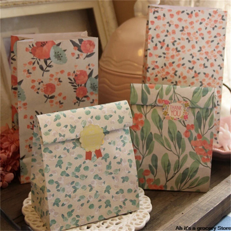 Hot 4PCS Flower Print Kraft Paper Small Gift Bags With stickers Sandwich Bread Food Bags Party Wedding Favour 23x13cm Wholesale
Hot 4PCS Flower Print Kraft Paper Small Gift Bags With stickers Sandwich Bread Food Bags Party Wedding Favour 23x13cm Wholesale