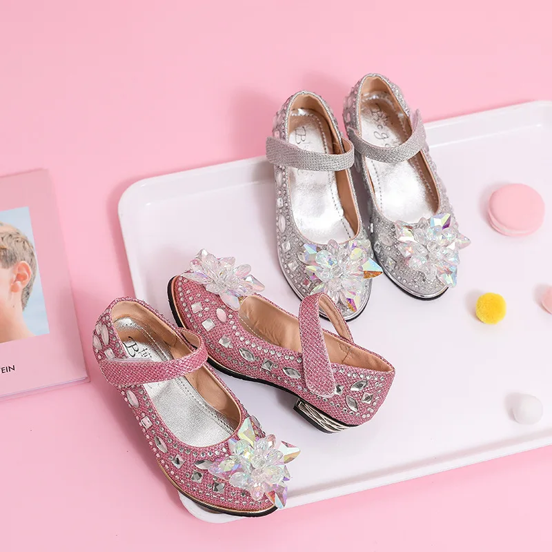 2021 Spring Atutumn Girls Leather Shoes Children High Heel Crystal Party Princess Shoes Female Cute Non-slip Kids Shoes
2021 Spring Atutumn Girls Leather Shoes Children High Heel Crystal Party Princess Shoes Female Cute Non-slip Kids Shoes