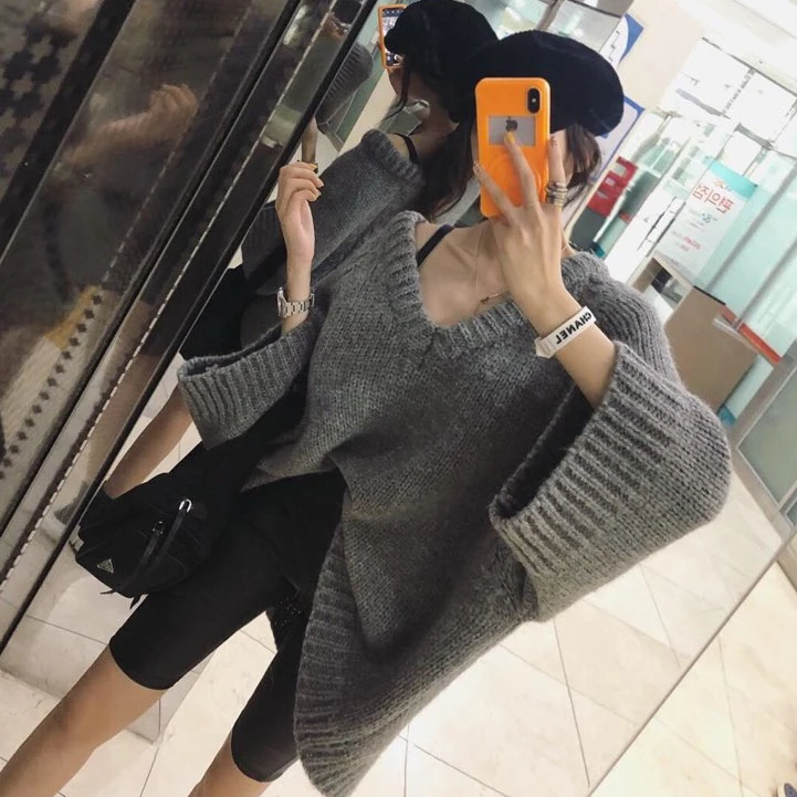 YAMDI v neck elegant loose 2020 knitted jumper vintage korean thick oversized sweater women pullover woman cute spring winter
YAMDI v neck elegant loose 2020 knitted jumper vintage korean thick oversized sweater women pullover woman cute spring winter