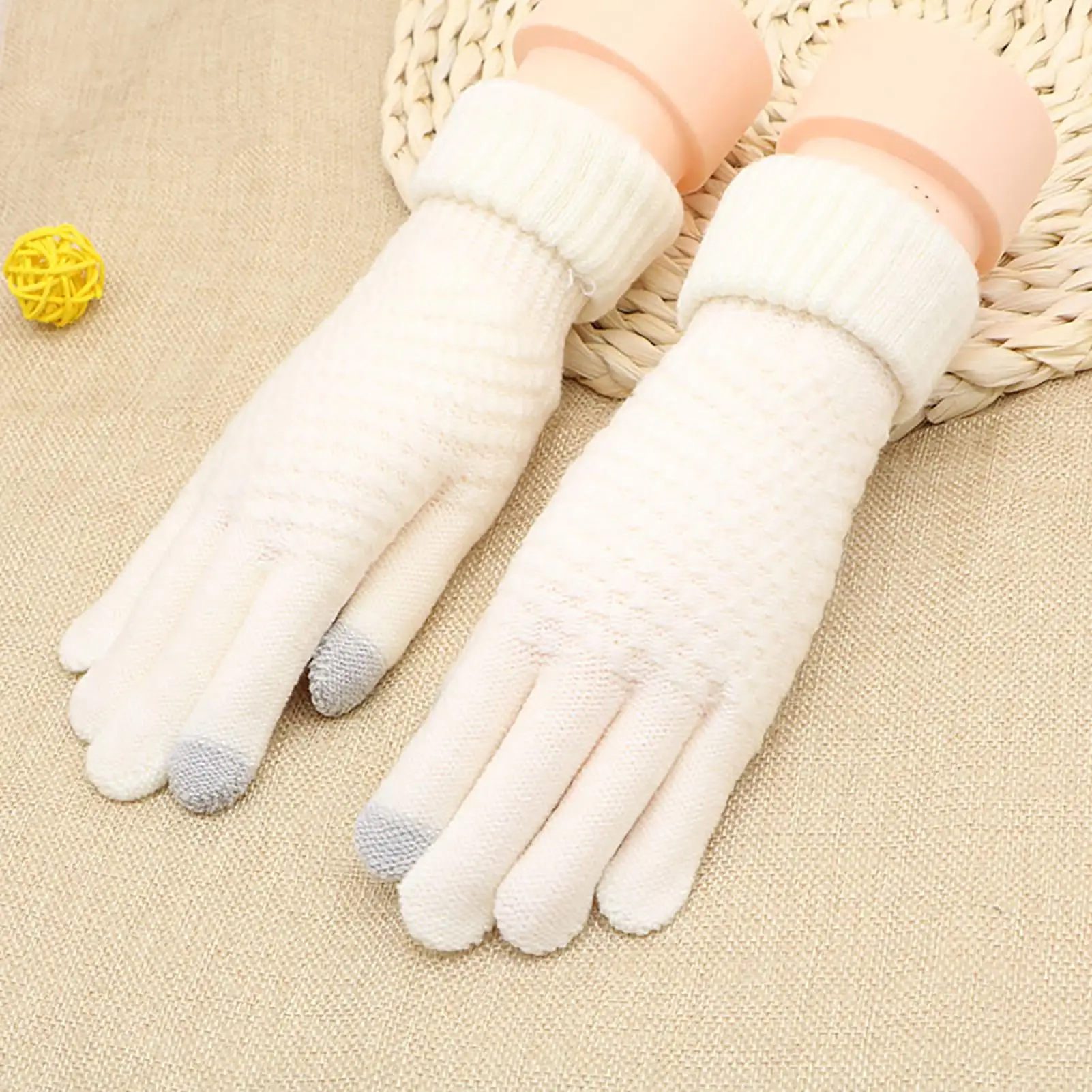 2020 Fashion Winter Full Finger Gloves Touch Screen Women Men Knitted Gloves Waterproof Thicken Warmth Outdoor Cycling Gloves 
2020 Fashion Winter Full Finger Gloves Touch Screen Women Men Knitted Gloves Waterproof Thicken Warmth Outdoor Cycling Gloves