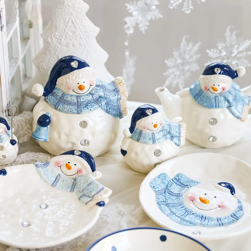 WSHYUFEI Cute Snowman Ceramic Crafts Snack Bowl Teapot Storage Jar Seasoning Bottle Plate Home Kitchen Tableware Christmas Gift
WSHYUFEI Cute Snowman Ceramic Crafts Snack Bowl Teapot Storage Jar Seasoning Bottle Plate Home Kitchen Tableware Christmas Gift