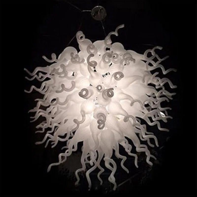 Zhongshan Chandelier Lighting Frost White Hand Blown Glass Chandelier Light for Christmas Decoration
Zhongshan Chandelier Lighting Frost White Hand Blown Glass Chandelier Light for Christmas Decoration