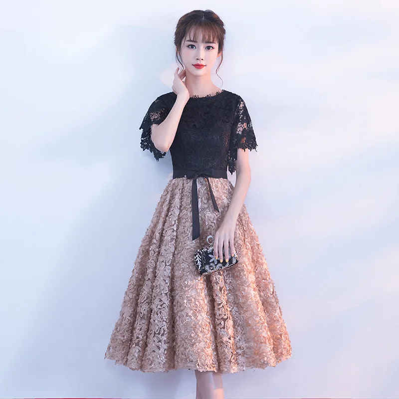 Appliques Short A Line Prom Dresses Knee Length Evening Party Dress Lace Up Formal Gown Robe De Soiree
Appliques Short A Line Prom Dresses Knee Length Evening Party Dress Lace Up Formal Gown Robe De Soiree