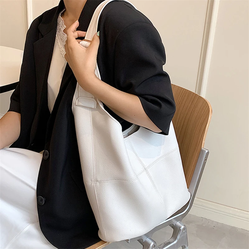 New Shoulder Bags For Women 2021 New Soft Leather Bucket Handbag Solid Color Messenger Bag Ladies Crossbody Women Bag
New Shoulder Bags For Women 2021 New Soft Leather Bucket Handbag Solid Color Messenger Bag Ladies Crossbody Women Bag