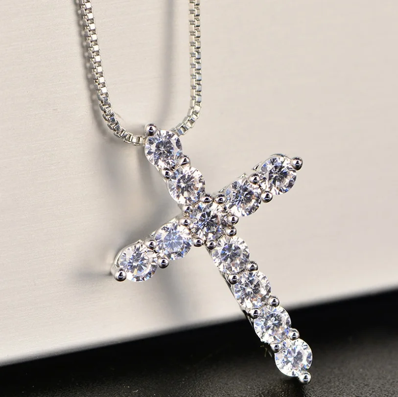 Lucky Female Cross Crystal Pendants silver colour Chain Necklaces 5A Shiny Choker Necklaces Fashion Jewelry Gifts For Women
Lucky Female Cross Crystal Pendants silver colour Chain Necklaces 5A Shiny Choker Necklaces Fashion Jewelry Gifts For Women