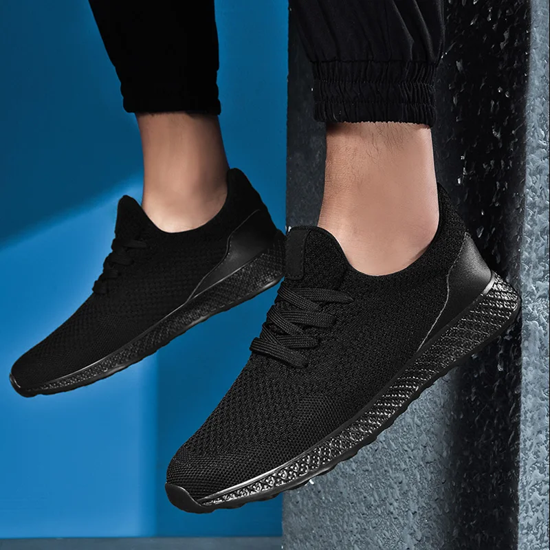 Summer New Men's Sneakers Mesh Breathable Lightweight Walking Outdoor Sports Shoes Black Non-slip Wear-resistant Running Shoes
Summer New Men's Sneakers Mesh Breathable Lightweight Walking Outdoor Sports Shoes Black Non-slip Wear-resistant Running Shoes