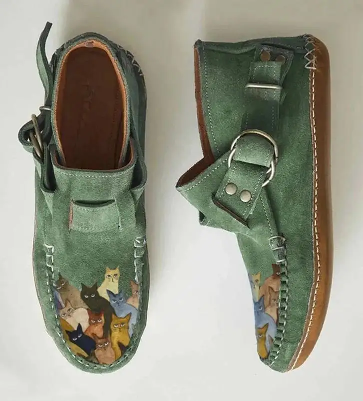 Winter New Female Comfort 3D Color Printing Cartoon Cat Printed Leather Button Casual Flat High-top Casual Shoes Ankle Boots
Winter New Female Comfort 3D Color Printing Cartoon Cat Printed Leather Button Casual Flat High-top Casual Shoes Ankle Boots