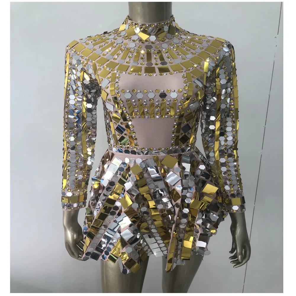 Women Bodysuit 2021 Shiny Polygonal pattern Mirror Rompers Party Celebrate Fashion Stage Wear Nightclub Dance Outfit Female
Women Bodysuit 2021 Shiny Polygonal pattern Mirror Rompers Party Celebrate Fashion Stage Wear Nightclub Dance Outfit Female