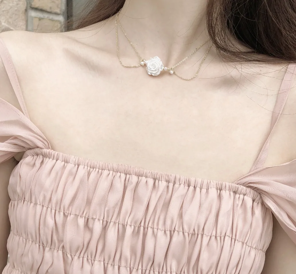 Fashion Simple Gold Color Thin Chain Chokers Korean Chic Geometric White Rose Flower Short Necklaces For Women Jewelry chokers
Fashion Simple Gold Color Thin Chain Chokers Korean Chic Geometric White Rose Flower Short Necklaces For Women Jewelry chokers