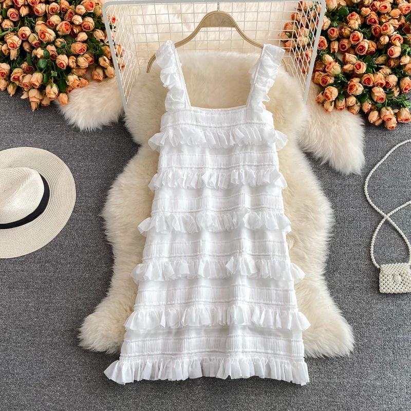 France Fashion Girls Sexy White Vest Slip Dress New Summer 2021 Women New Backless Sleeveless Spaghetti Strap Ruffle Dress
France Fashion Girls Sexy White Vest Slip Dress New Summer 2021 Women New Backless Sleeveless Spaghetti Strap Ruffle Dress