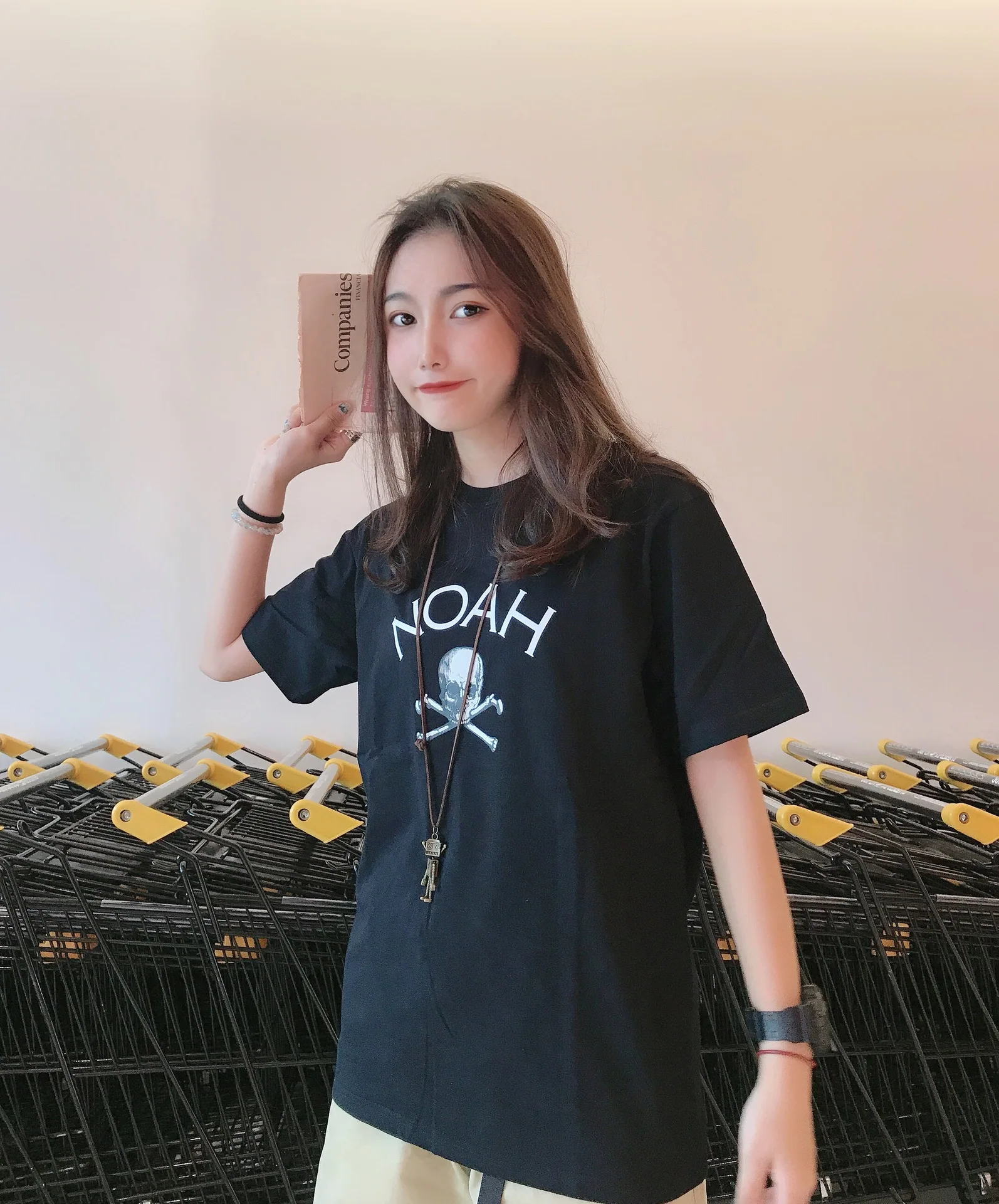 Skull Pirate Print Short Sleeve Couple T-shirt Popular Streetwear 100% 1:1 Cotton Summer T-shirts Clothes For Women/Men
Skull Pirate Print Short Sleeve Couple T-shirt Popular Streetwear 100% 1:1 Cotton Summer T-shirts Clothes For Women/Men