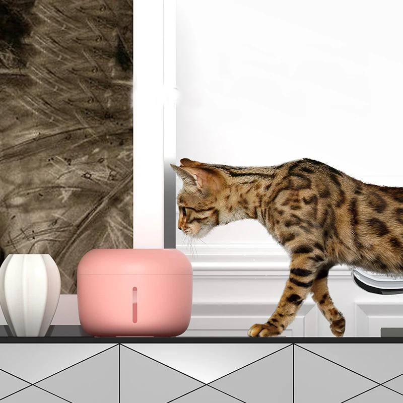 Pet Dog Cat Fountain Drinking Fountain 2.5L Automatic Drinker water Bowl Pet Dog Cats Electric USB Dispenser With 1 Filter Box
Pet Dog Cat Fountain Drinking Fountain 2.5L Automatic Drinker water Bowl Pet Dog Cats Electric USB Dispenser With 1 Filter Box