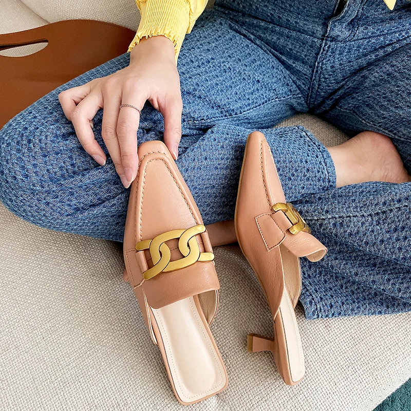 2021 new Women's Slippers natural leather 22-24.5cm length Women's summer shoes outdoor fashion High-heeled small square toe
2021 new Women's Slippers natural leather 22-24.5cm length Women's summer shoes outdoor fashion High-heeled small square toe