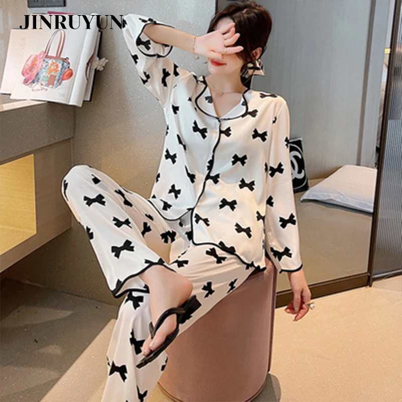 2021 New women pajama set long-sleeved spring autumn ice silk Sleepwear home clothes two ladies summer Nightwear fashion
2021 New women pajama set long-sleeved spring autumn ice silk Sleepwear home clothes two ladies summer Nightwear fashion