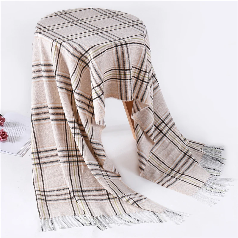 Women Scarf Fashion Striped Winter Cashmere Scarves Luxury Brand Ladies Shawls and Wraps Echarpe Pashmina Bandana Designer 2020
Women Scarf Fashion Striped Winter Cashmere Scarves Luxury Brand Ladies Shawls and Wraps Echarpe Pashmina Bandana Designer 2020