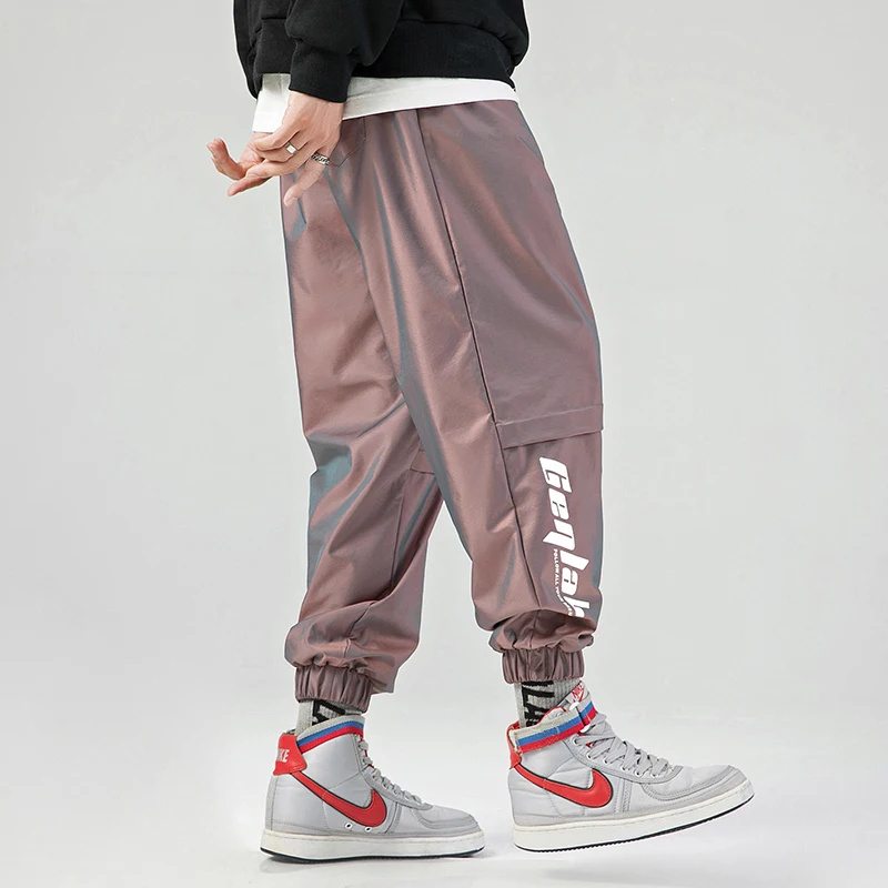 2021 spring new functional wind casual pants men's colorful gradient shiny reflective harem pants
2021 spring new functional wind casual pants men's colorful gradient shiny reflective harem pants