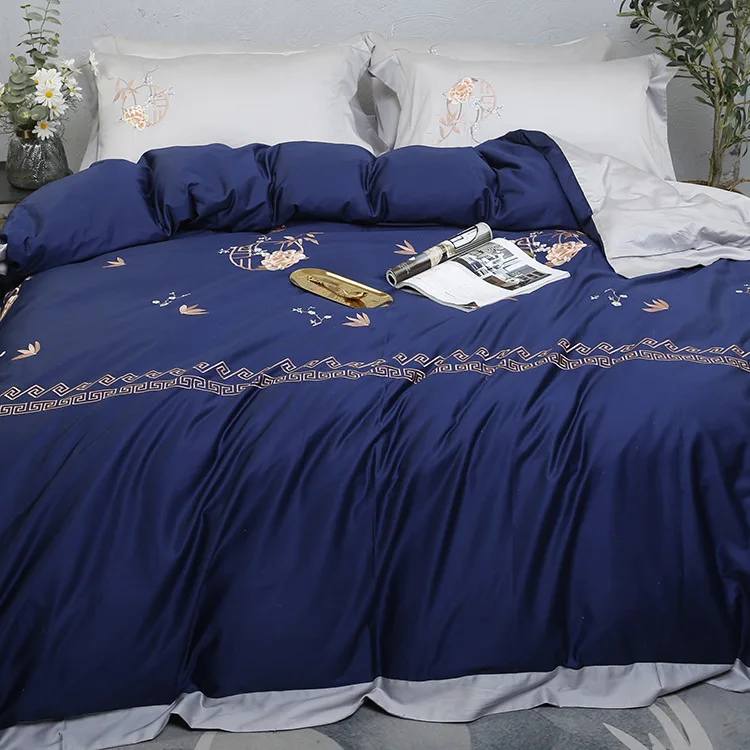 4-piece Set Luxury Bed Four-piece Cotton Long-staple Cotton Embroidery Famous 100% Cotton tribute silk bedding twin bedding set
4-piece Set Luxury Bed Four-piece Cotton Long-staple Cotton Embroidery Famous 100% Cotton tribute silk bedding twin bedding set