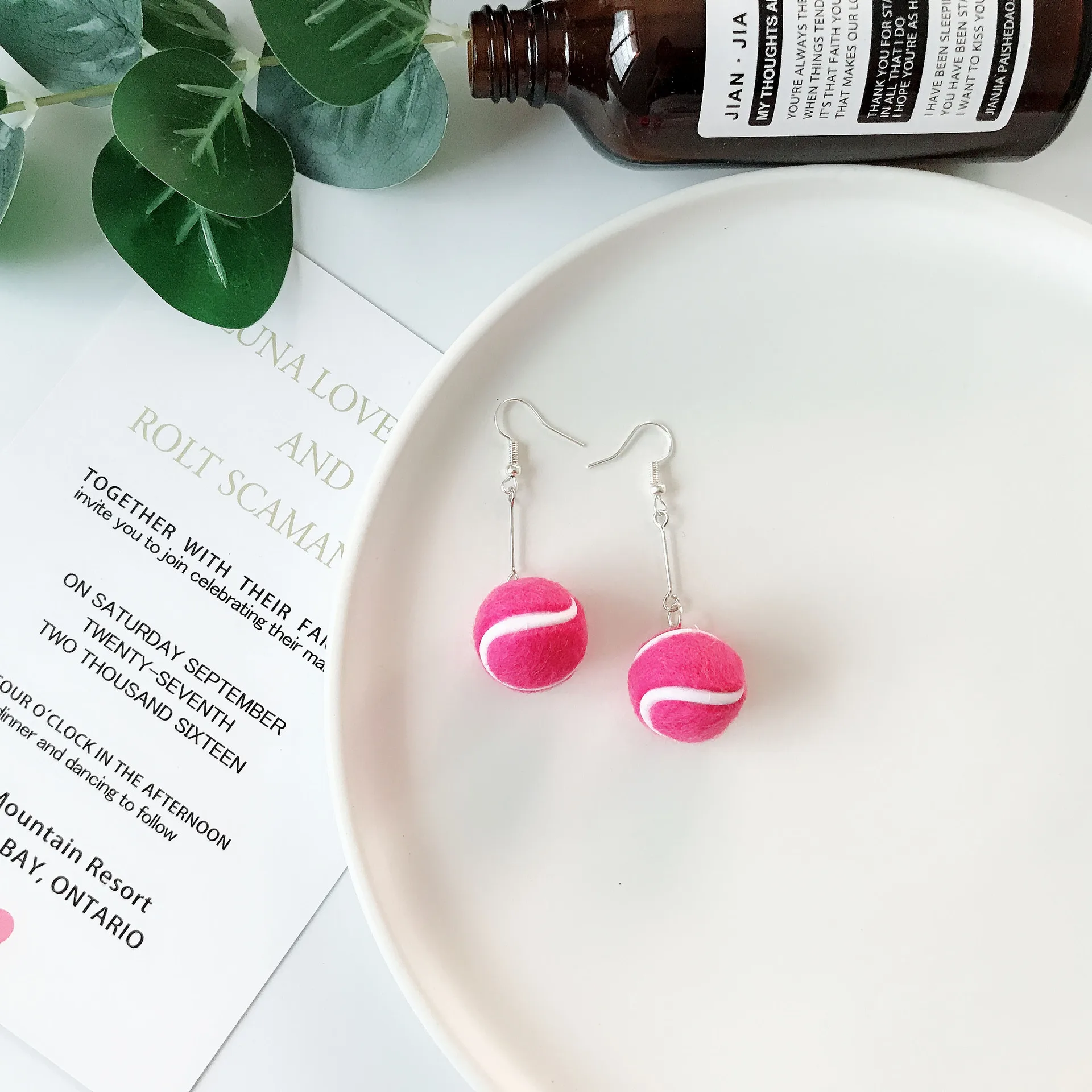 SNCSDK New 2020 Creative Fun Sports Tennis Baseball Earrings Student Girl Ear Hook Women's Dangle Earrings Fashion Accessories
SNCSDK New 2020 Creative Fun Sports Tennis Baseball Earrings Student Girl Ear Hook Women's Dangle Earrings Fashion Accessories