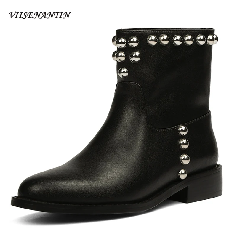 Winter New Short Boots Fashion All-match Cow Suede Round Head Low-heel Rivet Decoration Temperament Fashion Cowhide Martin Boots
Winter New Short Boots Fashion All-match Cow Suede Round Head Low-heel Rivet Decoration Temperament Fashion Cowhide Martin Boots