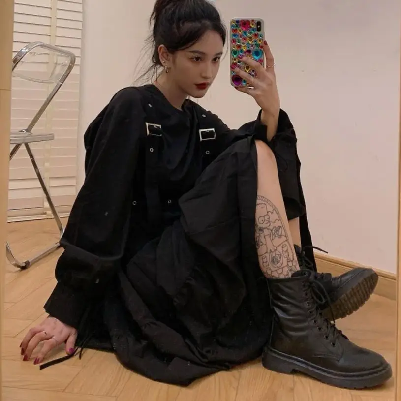Gothic Punk Dress Vintage Plus Size M-4XL Long Sleeve Patchwork Bandage Dress Dark Street Black Casual Dresses For Women 2021
Gothic Punk Dress Vintage Plus Size M-4XL Long Sleeve Patchwork Bandage Dress Dark Street Black Casual Dresses For Women 2021