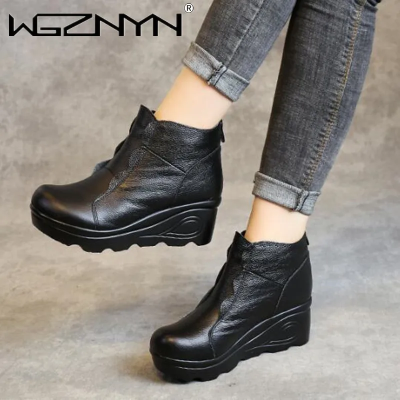 2021 Hot Autumn Early Winter Shoes Women Thick Heel Boots Fashion Keep Warm Women Boots Brand Woman Ankle Botas Platform Shoes
2021 Hot Autumn Early Winter Shoes Women Thick Heel Boots Fashion Keep Warm Women Boots Brand Woman Ankle Botas Platform Shoes