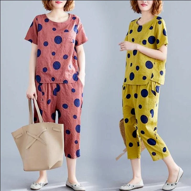 Комплекты из 2 предметов, топ с коротким рукавом и принтом из хлопка, женские костюмы, 2021, повседневные брюки, размера плюс, комплект из двух п...
Комплекты из 2 предметов, топ с коротким рукавом и принтом из хлопка, женские костюмы, 2021, повседневные брюки, размера плюс, комплект из двух п...