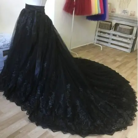 2020 Elegant Black Long Formal Party Skirts Women Lace Appliques Zipper Style Bridal Wedding Skirts Sweep Train Custom Made
2020 Elegant Black Long Formal Party Skirts Women Lace Appliques Zipper Style Bridal Wedding Skirts Sweep Train Custom Made