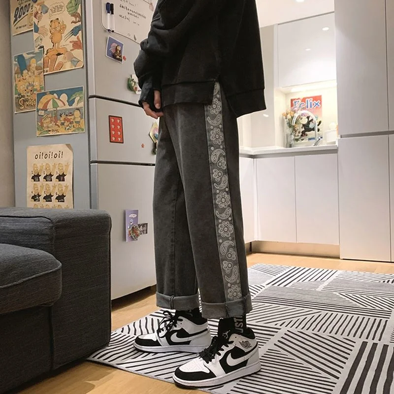 Cashew Flower Baggy Jeans Men's Straight Tube Loose Spring Versatile Korean Fashion Casual Long Pants Fashion Brand High Street
Cashew Flower Baggy Jeans Men's Straight Tube Loose Spring Versatile Korean Fashion Casual Long Pants Fashion Brand High Street