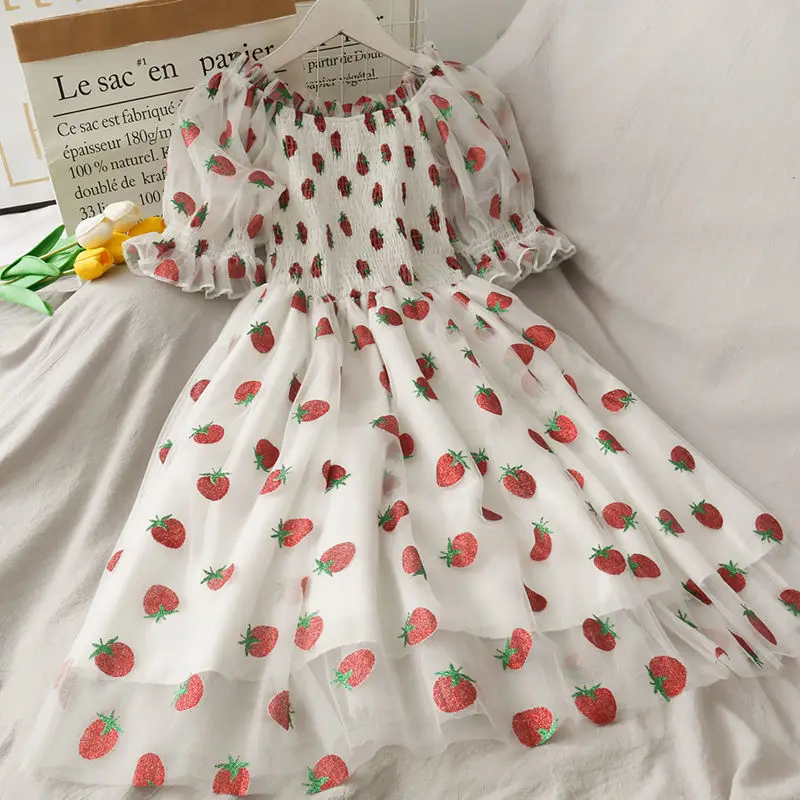 2020 summer super fairy Sequin strawberry print high waist medium length mesh skirt women's pleated one shoulder dress fashion
2020 summer super fairy Sequin strawberry print high waist medium length mesh skirt women's pleated one shoulder dress fashion