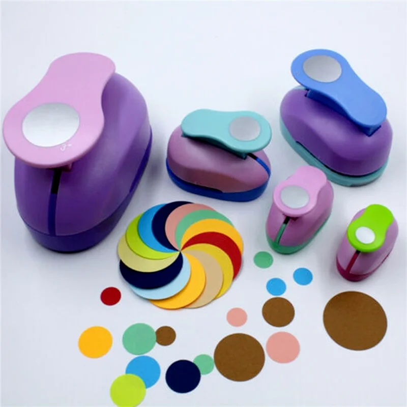 1pc Round Plastic Embossing Device Cute Children Handmade Hole Punch Diy Cutter Paper School Supply 9-75mm
1pc Round Plastic Embossing Device Cute Children Handmade Hole Punch Diy Cutter Paper School Supply 9-75mm