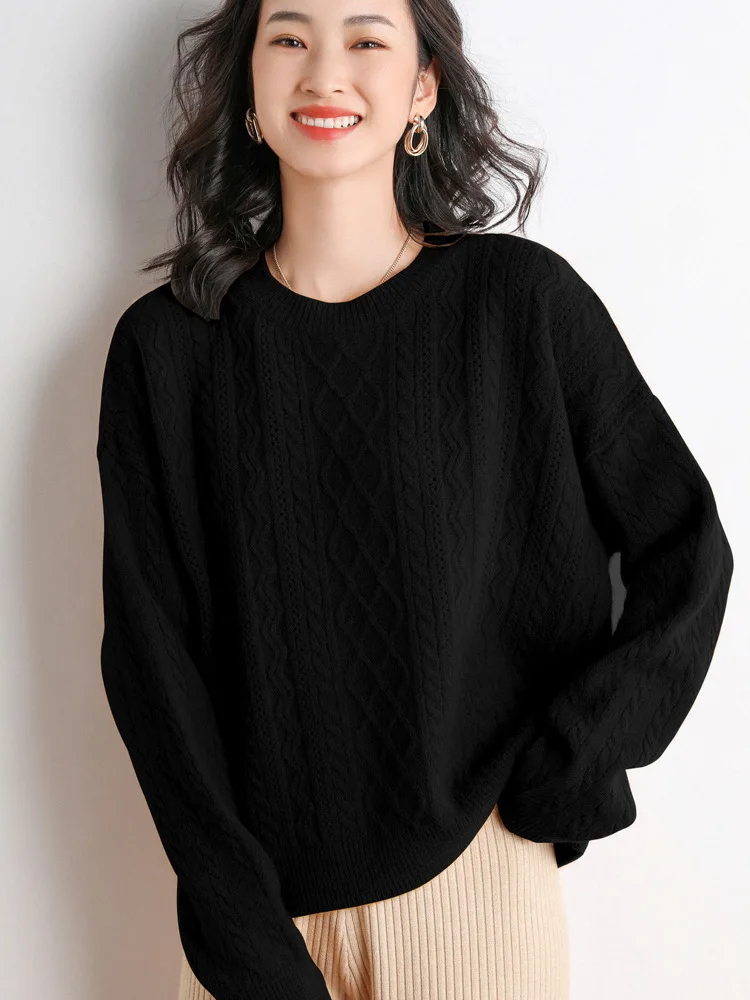 Женский трикотажный свитер с длинным рукавом и воротником-стойкой
Женский трикотажный свитер с длинным рукавом и воротником-стойкой