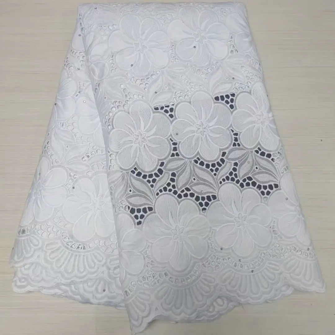White Embroidery Swiss Voile Fabric African Suisse Cotton Lace Cloth Nigerian Tissus Dentelle Tela Algodone For Sewing TYC46 
White Embroidery Swiss Voile Fabric African Suisse Cotton Lace Cloth Nigerian Tissus Dentelle Tela Algodone For Sewing TYC46