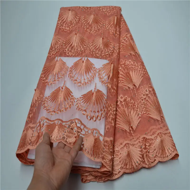 2020 Latest African Lace Fabric Embroidered Beaded Nigerian Lace Fabric Bridal High Quality French Tulle Lace Fabric For Wedding
2020 Latest African Lace Fabric Embroidered Beaded Nigerian Lace Fabric Bridal High Quality French Tulle Lace Fabric For Wedding