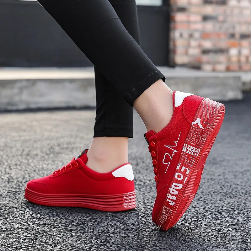 Women's canvas sneakers 2021 flat Sneakers Men's and women's Unisex Korean fashion heart design women's casual vulcanized shoes
Women's canvas sneakers 2021 flat Sneakers Men's and women's Unisex Korean fashion heart design women's casual vulcanized shoes