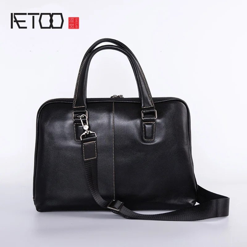AETOO Men's leather briefcases, first-layer leather large-capacity men's bags, casual messenger bags, business handbags
AETOO Men's leather briefcases, first-layer leather large-capacity men's bags, casual messenger bags, business handbags