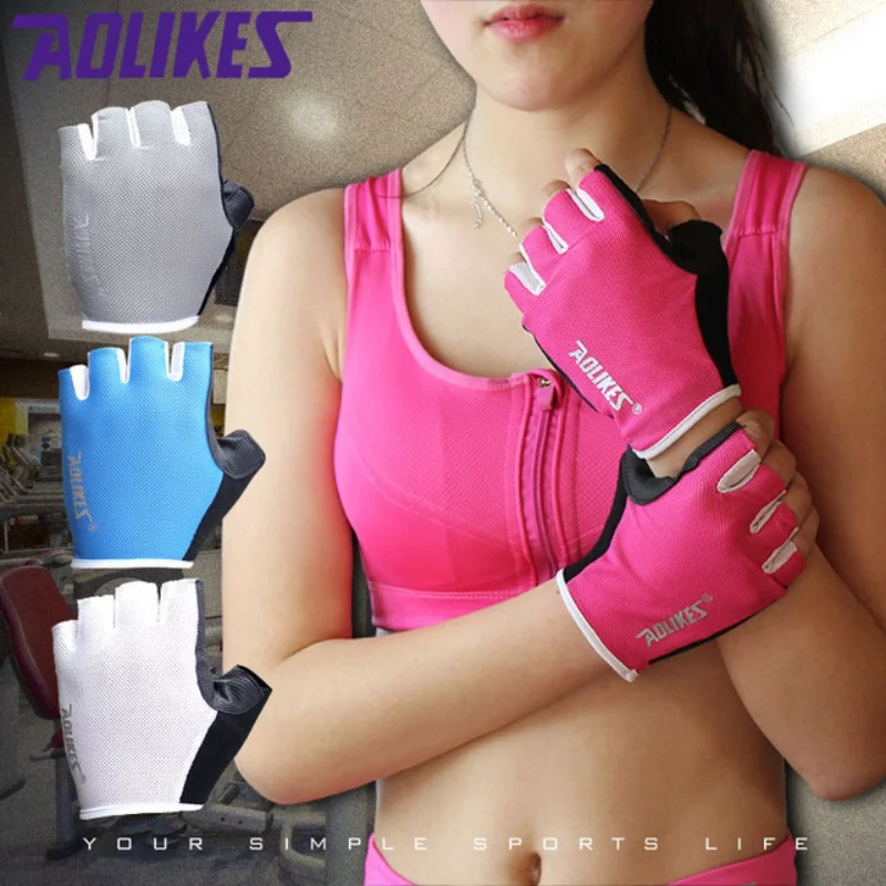 New Women/Men Gloves Training Gym Gloves Body Building Sport Fitness Gloves Exercise Weight Lifting Gloves S/M/L
New Women/Men Gloves Training Gym Gloves Body Building Sport Fitness Gloves Exercise Weight Lifting Gloves S/M/L