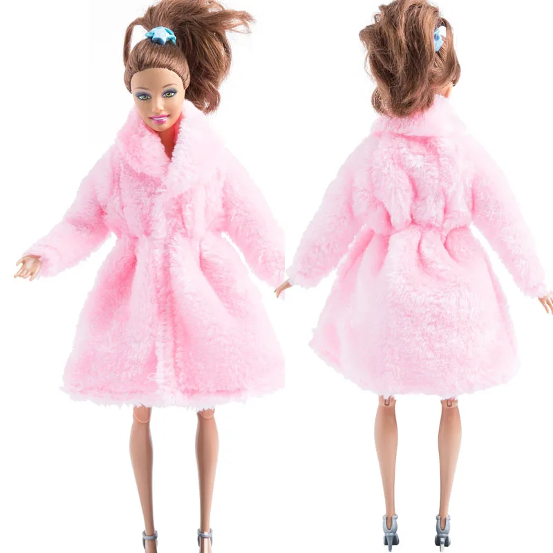 Fashion Sweet Pink Winter Wear Fur Coat For Barbie Dolls Clothes Clothing Doll Dress For Barbie 1/6 BJD Doll Accessories Kid Toy
Fashion Sweet Pink Winter Wear Fur Coat For Barbie Dolls Clothes Clothing Doll Dress For Barbie 1/6 BJD Doll Accessories Kid Toy