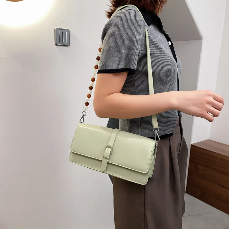 OLSITTI Fashion Casual Crossbody Bag for Women 2021 New Luxury Designer Shoulder Bags Ladies Travel Crossbody Purse Sac Epaule 
OLSITTI Fashion Casual Crossbody Bag for Women 2021 New Luxury Designer Shoulder Bags Ladies Travel Crossbody Purse Sac Epaule