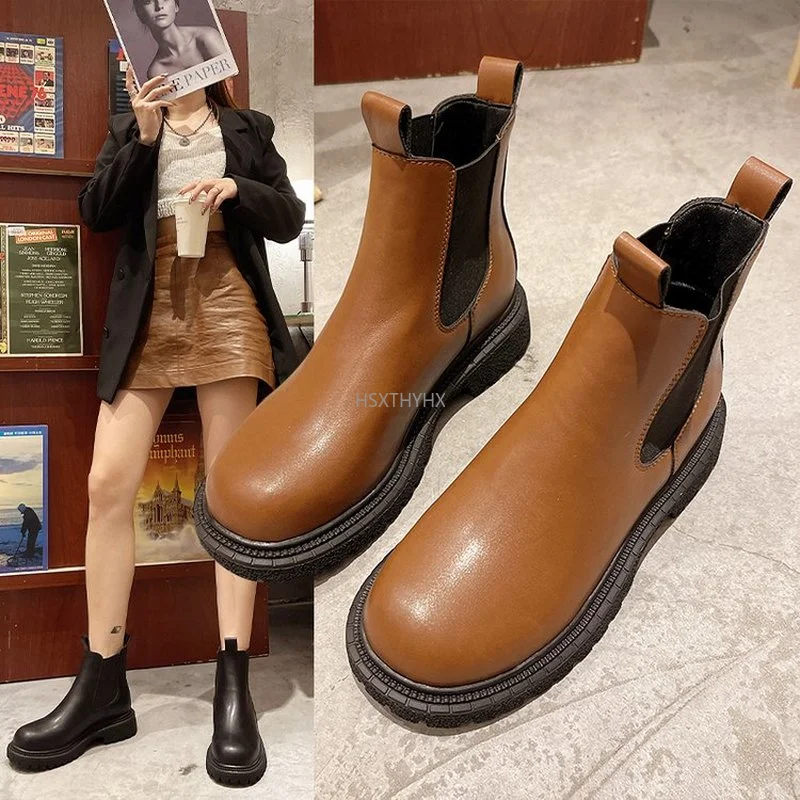 Women's Shoes 
Women's Shoes