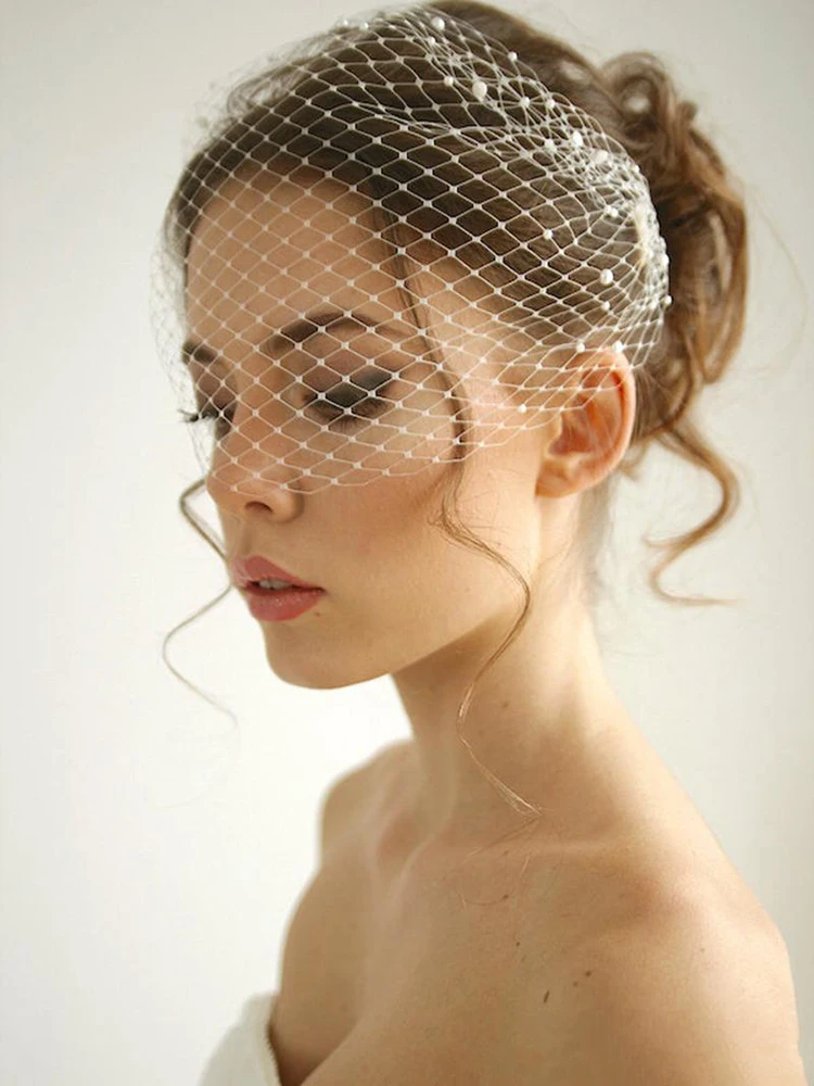 Pearl Bandeau Birdcage Wedding Veil Russian Netting Headband Veil Bridal Accessories With Metal Combes Both Side Short Veil For
Pearl Bandeau Birdcage Wedding Veil Russian Netting Headband Veil Bridal Accessories With Metal Combes Both Side Short Veil For