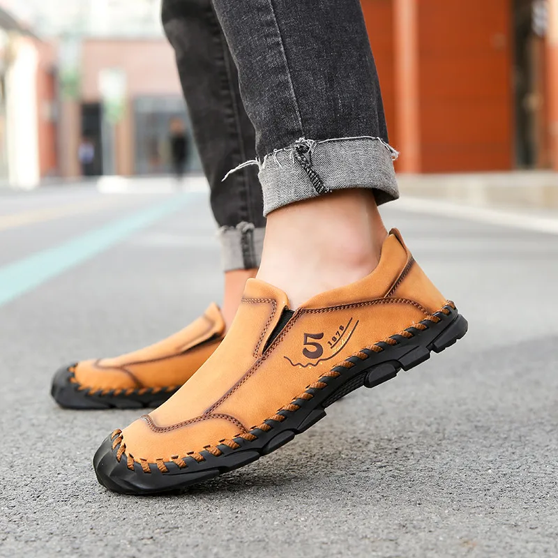 Mens Casual Boots Leisure Shoes Men Black Casual Shoe Man Loafers For Hot Sneakers 2020 Fashion Leather Zapatos Hombre
Mens Casual Boots Leisure Shoes Men Black Casual Shoe Man Loafers For Hot Sneakers 2020 Fashion Leather Zapatos Hombre