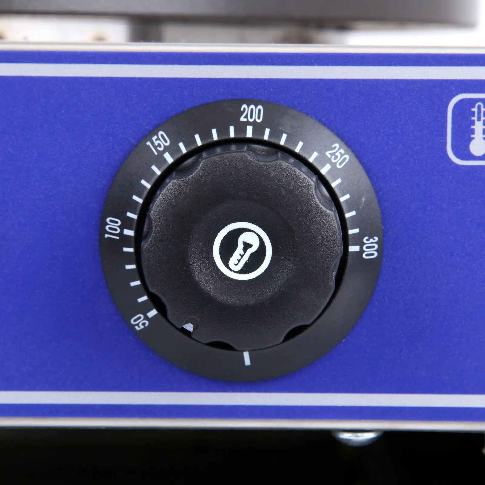 Yonntech Electric Pancake Machine Desktop Frying Pan Cake Commercial Crepe Maker Machine
Yonntech Electric Pancake Machine Desktop Frying Pan Cake Commercial Crepe Maker Machine